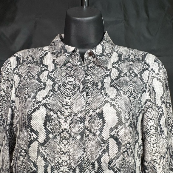 Zara Black and Gray Snake Print Long Sleeve Dress - Picture 6 of 11